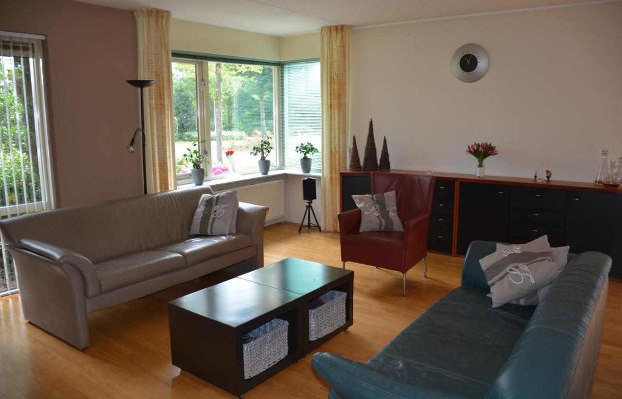 Mango House Homestay Zuidwolde  Exteriér fotografie