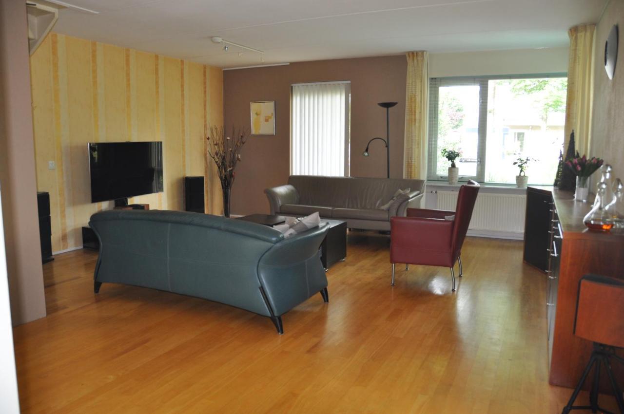 Mango House Homestay Zuidwolde  Exteriér fotografie